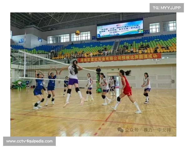 铁力一中女排高中组6场3-0不败,初中组大比分夺冠 铁力一中女排高中组6场3-0不败,初中组大比分夺冠